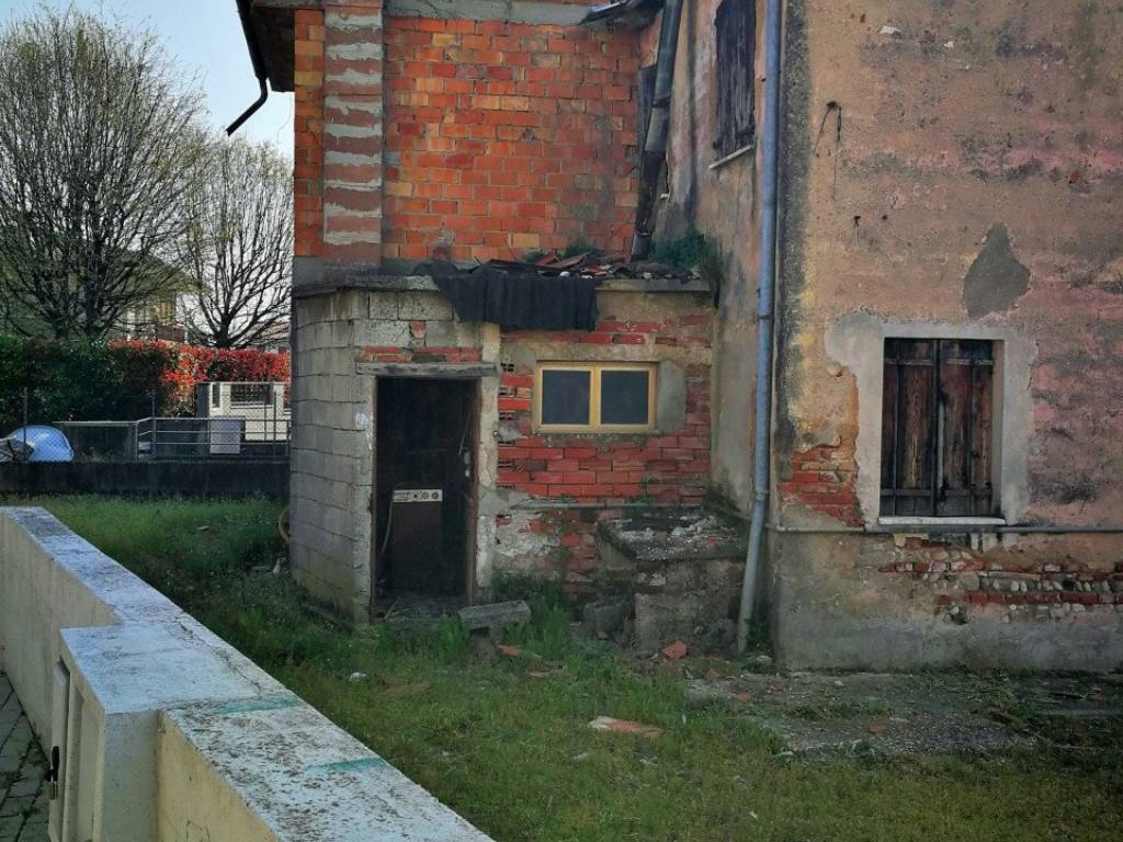 Rustico / casale a Castelfranco veneto in via Castellana - Foto 4