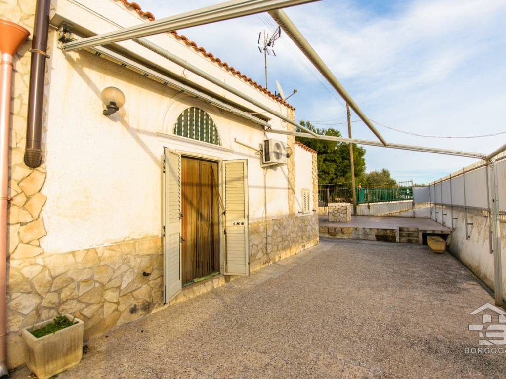 Appartamento a Monte sant'angelo in Via dei Camilliani, 5 - Foto 2