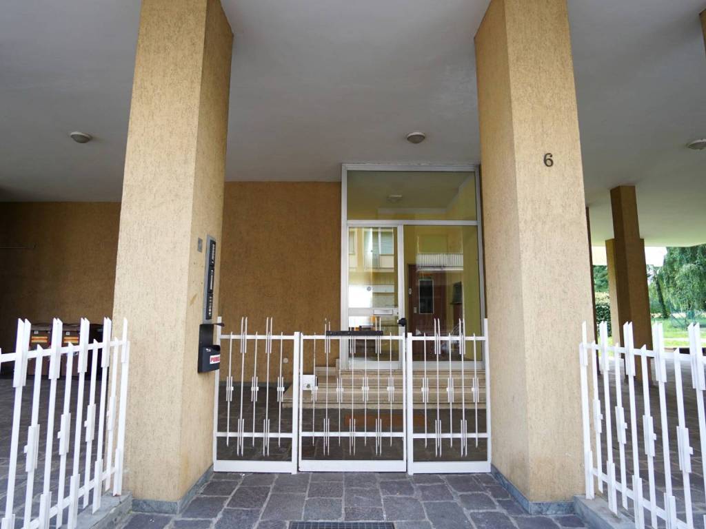 Appartamento a Biella in Via Ugo Macchieraldo, 6 - Foto 2