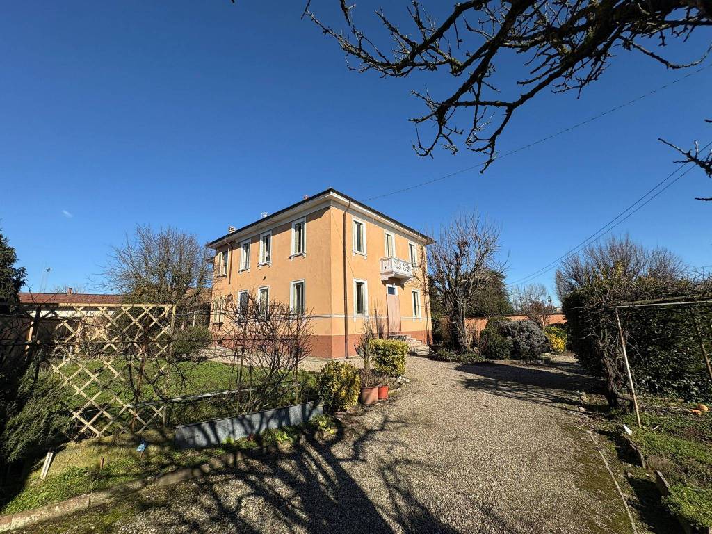Villa a Pavia in Via Montemaino, 16 - Foto 5