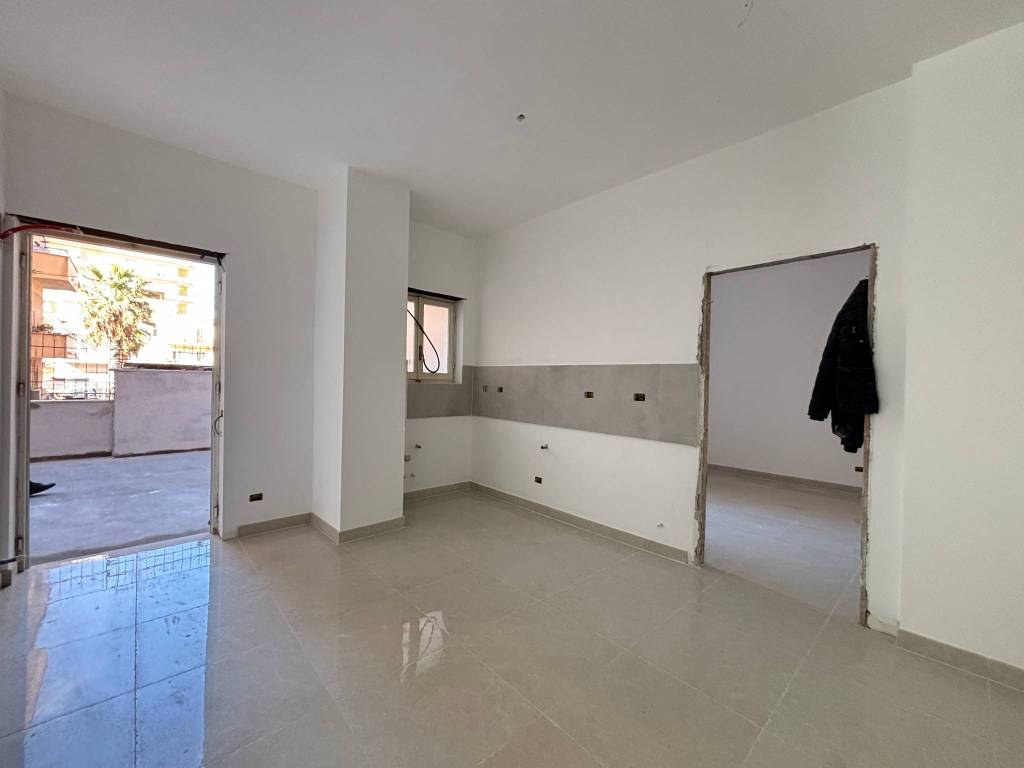 Appartamento a Ladispoli in Via del Lavatore - Foto 3