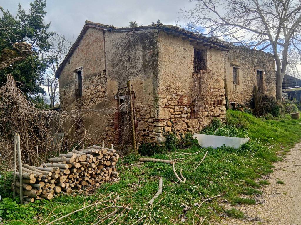 Terreno a Montecastrilli in Via Settevalli, 57 - Foto 5