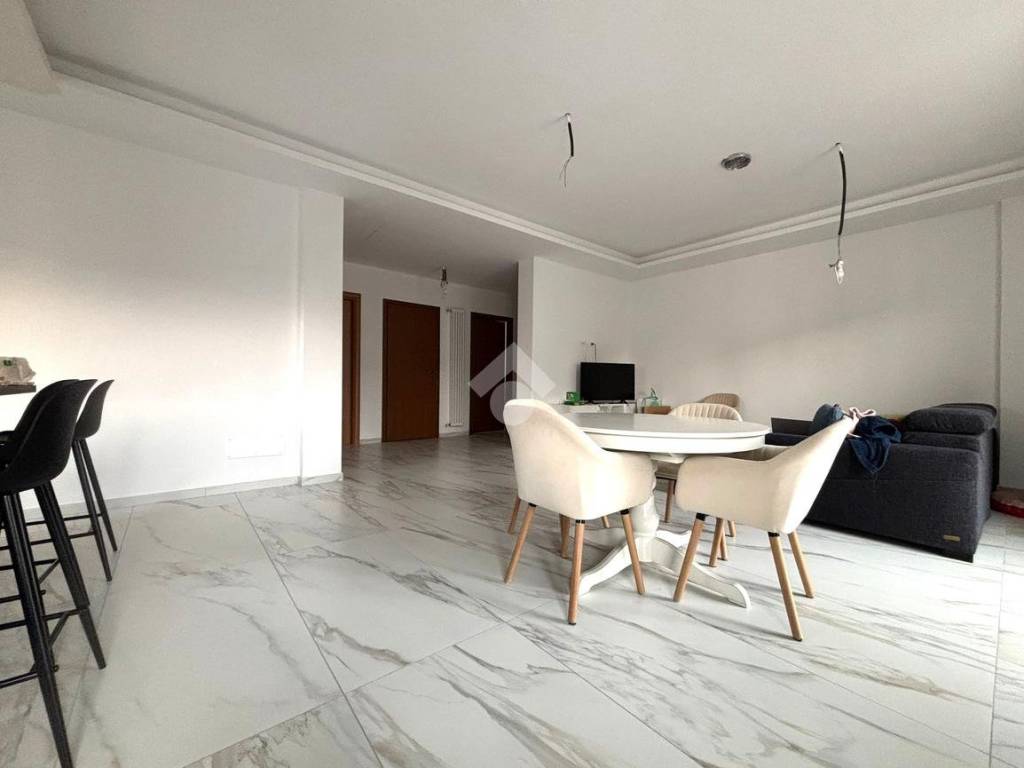 Appartamento a Nichelino in Via Archimede, 5 - Foto 2
