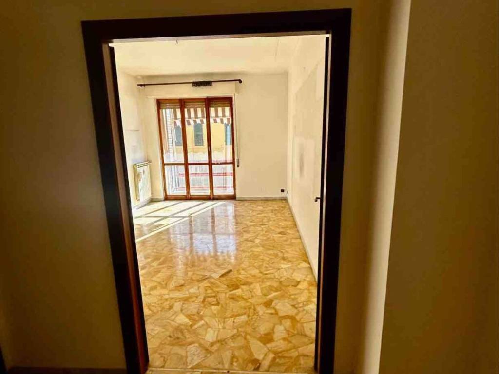 Appartamento a Genova in Viale Michelangelo Buonarroti - Foto 2