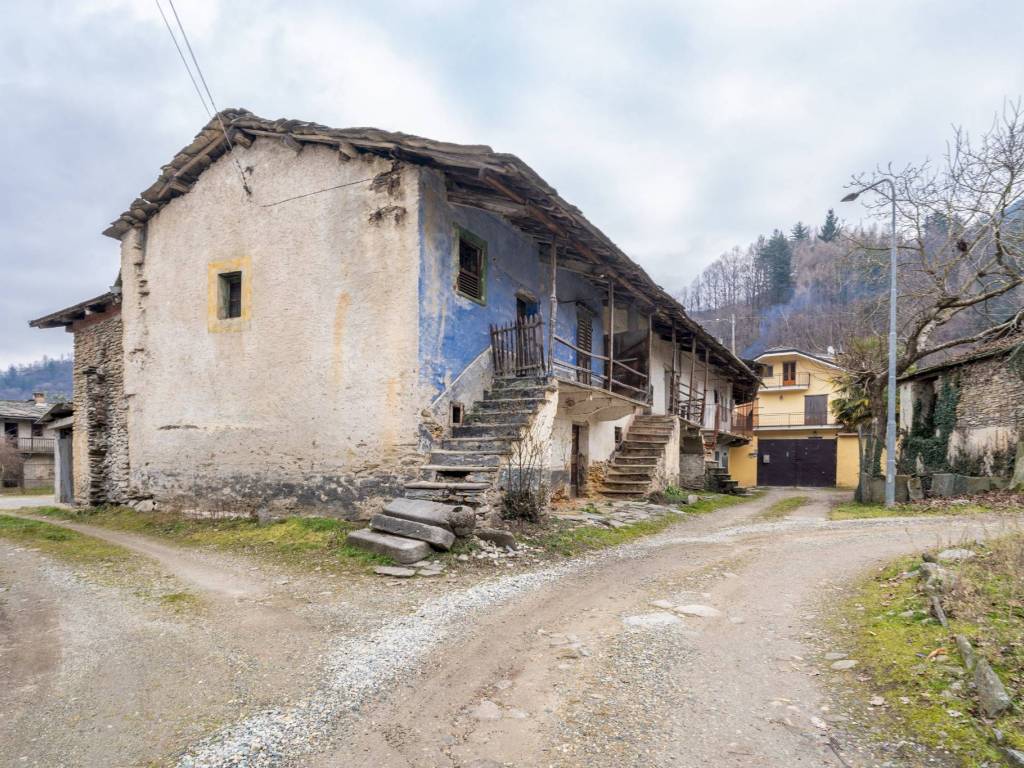 Rustico / casale a Barge in Via Paesana, 23 - Foto 3