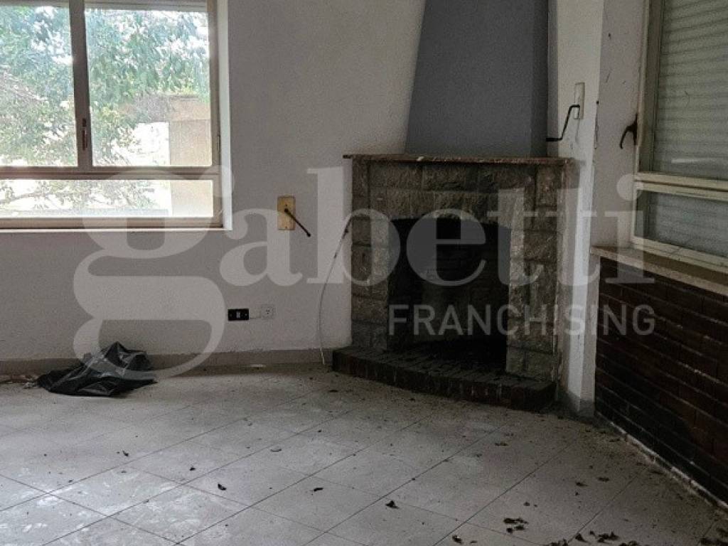 Palazzo / stabile a Bagheria in Strada Statale 113, snc - Foto 4