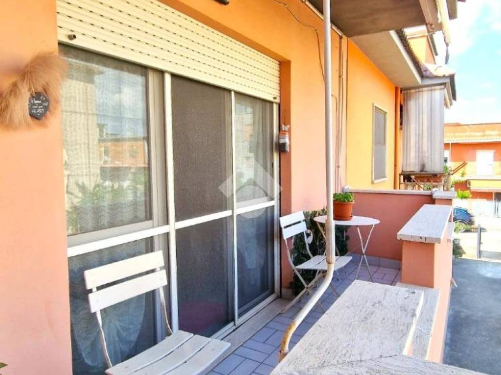 Appartamento a Latina in Via Moncenisio, 67 - Foto 2