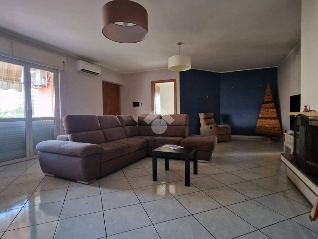 Appartamento a Latina in Via Moncenisio, 67 - Foto 3