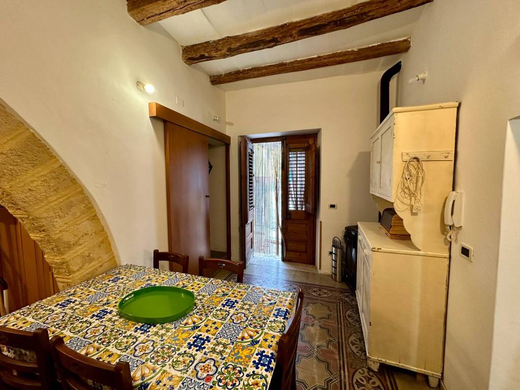 Casa indipendente a Castellammare del golfo in Via Giuseppe Giusti, 11 - Foto 5