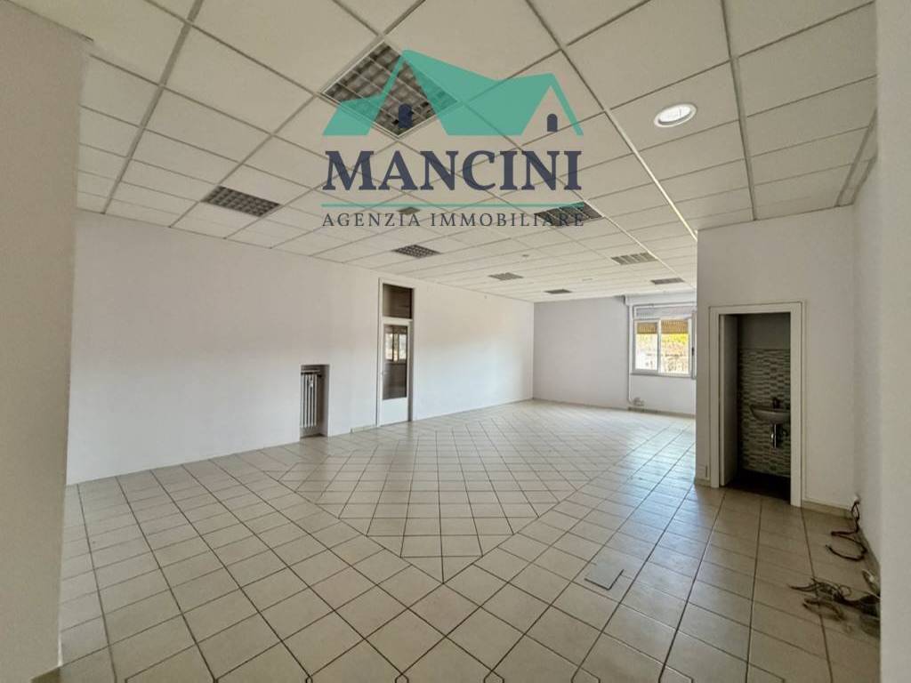 Appartamento a Jesi in MURA OCCIDENTALI - Foto 2