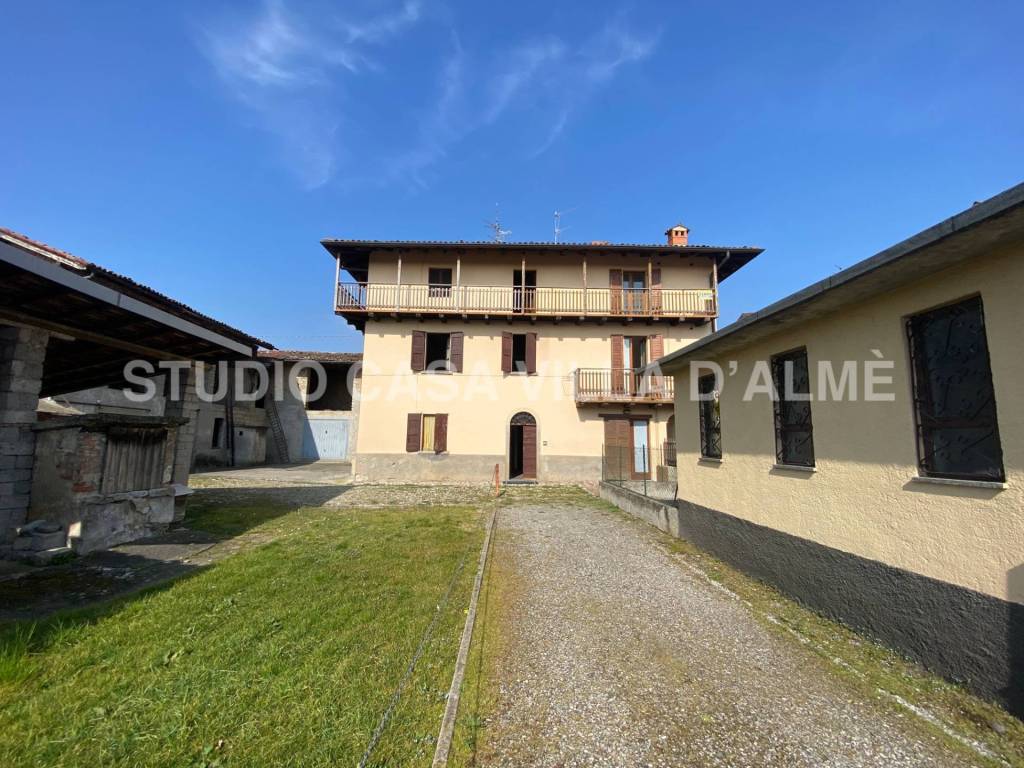 Appartamento a Almenno san salvatore - Foto 2