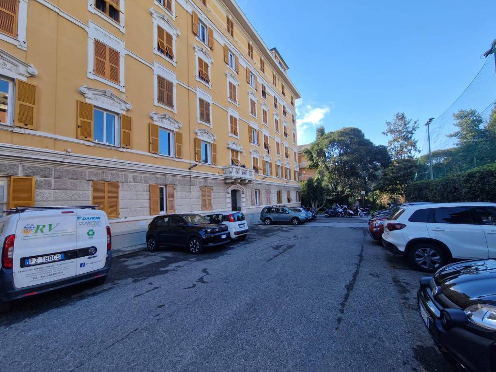 Appartamento a Genova in Viale Cataldi Bombrini - Foto 4