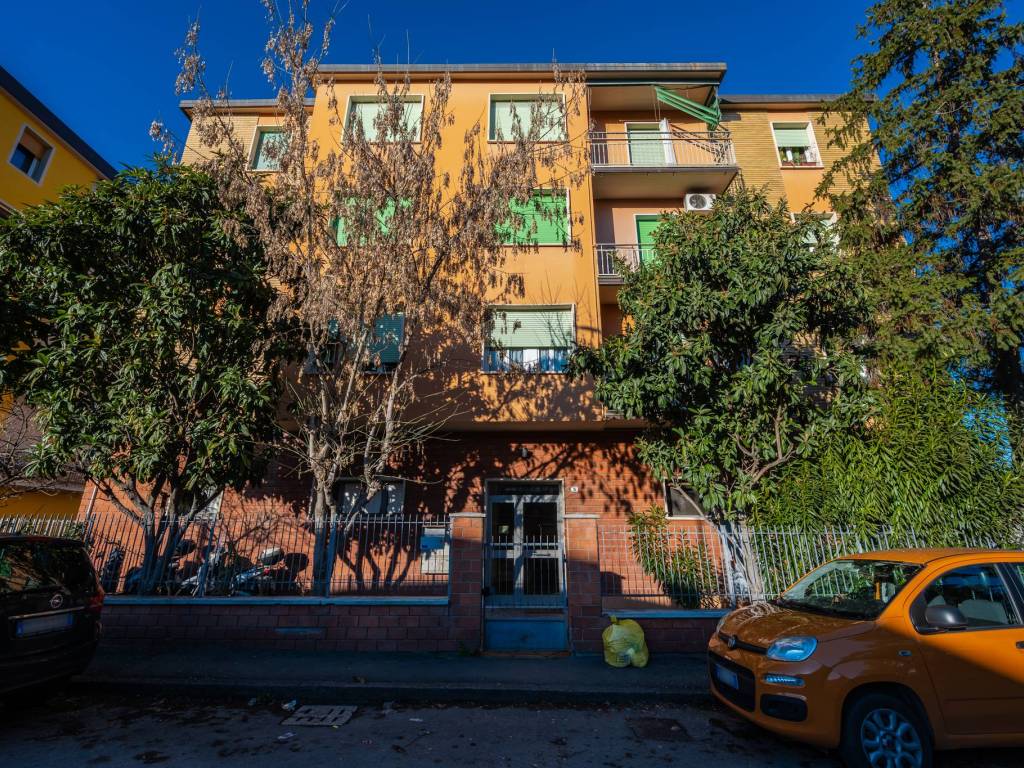 Appartamento a Casalecchio di reno in Via Giovanni Cimabue, 5 - Foto 2