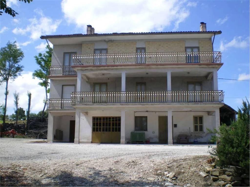 Rustico / casale a Falerone - Foto 2