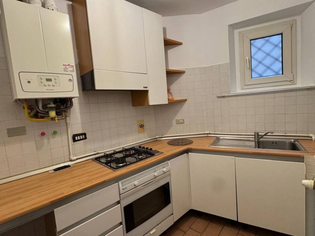 Appartamento a Bologna in Via Val d'Aposa, 4 - Foto 4