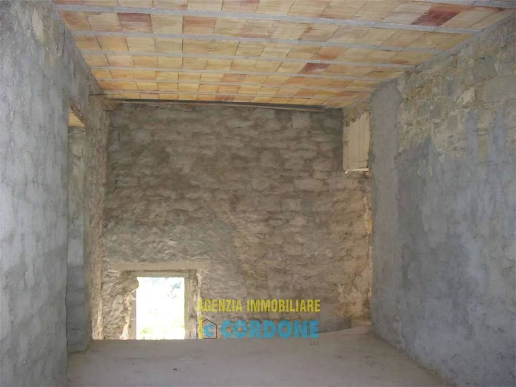 Villa a Acquasanta terme in Frazione Favalanciata - Foto 5