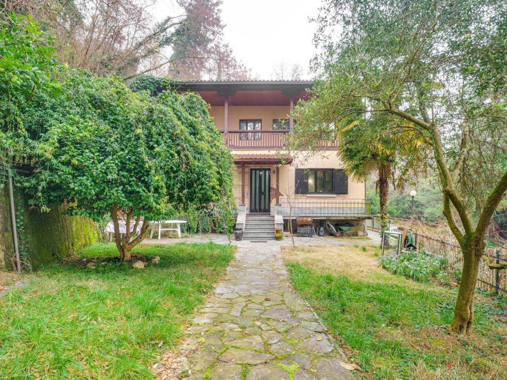 Villa a Pombia in Via Stazione, 8 - Foto 5