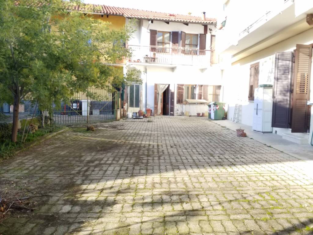 Casa indipendente a Pianezza in Via Masso Gastaldi, 18 - Foto 3