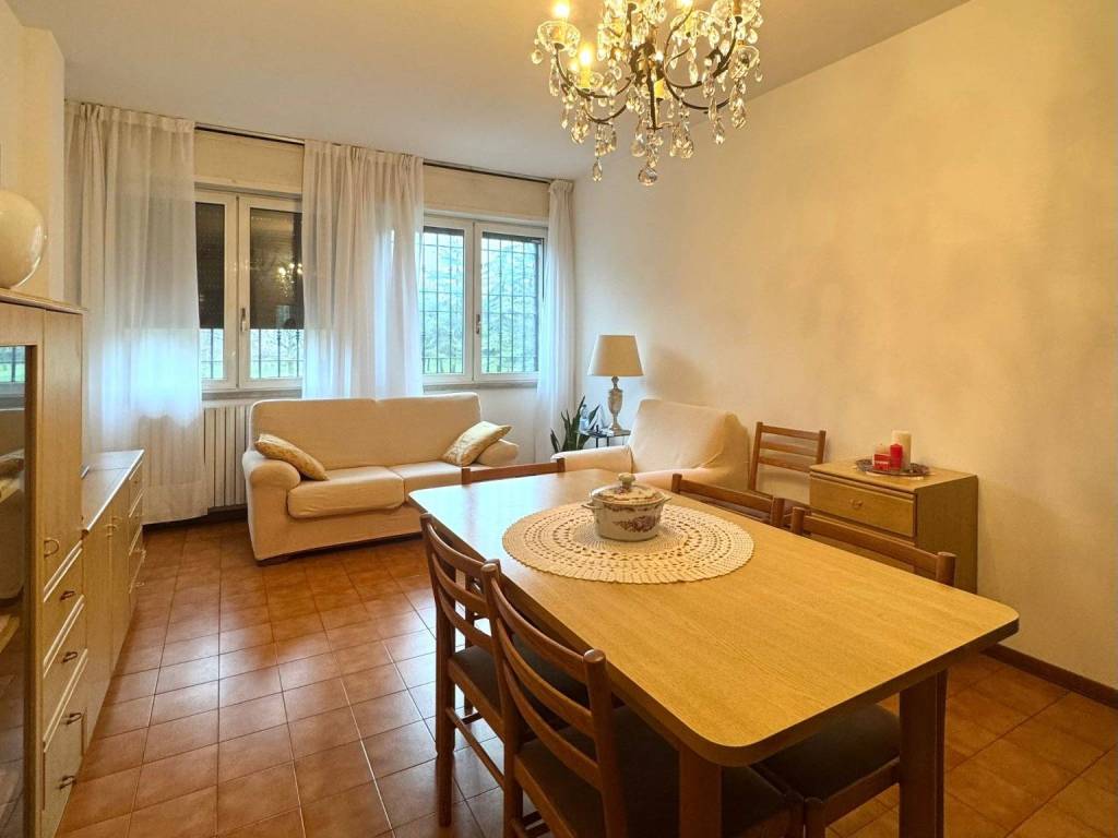 Appartamento a Reggio emilia in Via DE GASPERI - Foto 2