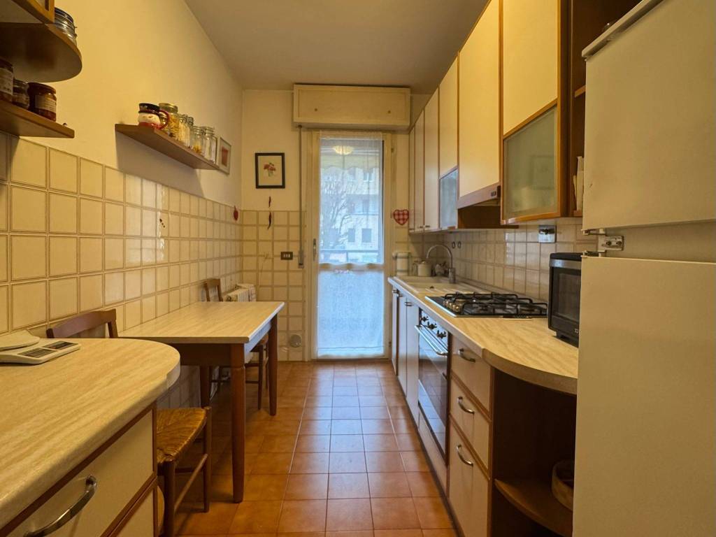 Appartamento a Reggio emilia in Via DE GASPERI - Foto 3