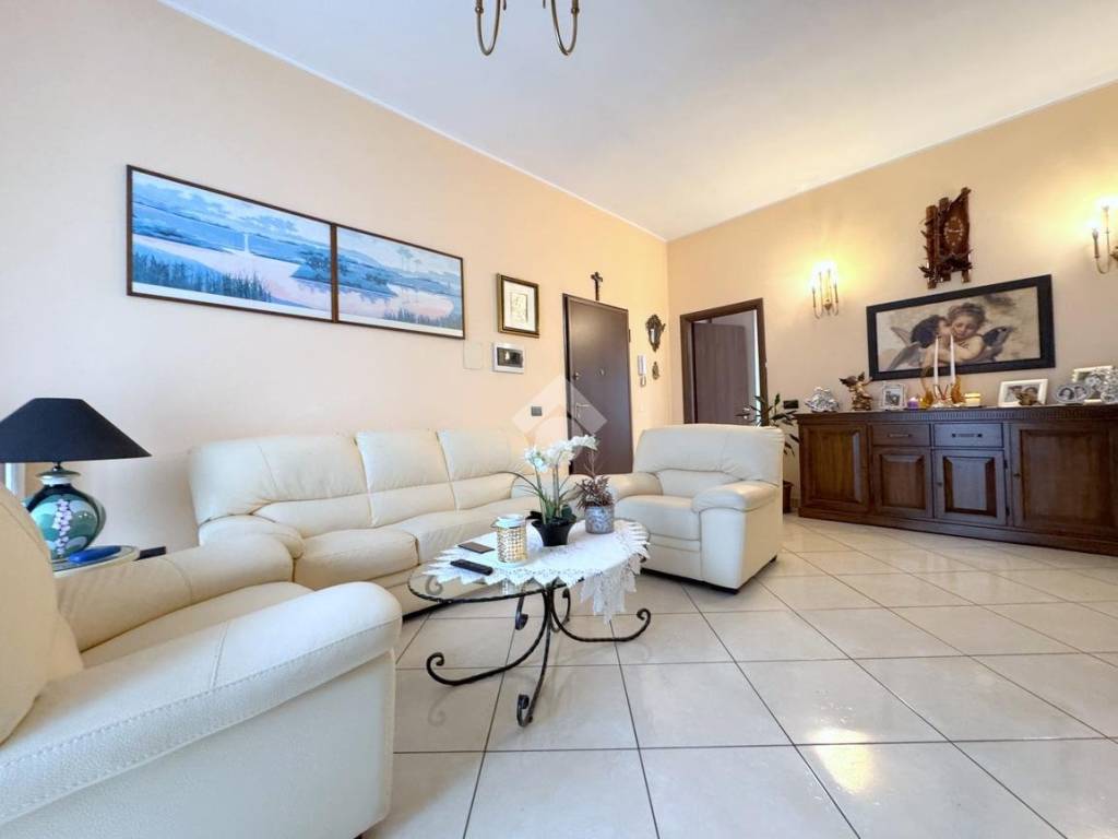 Appartamento a Cesate in Via piave, 3 - Foto 4