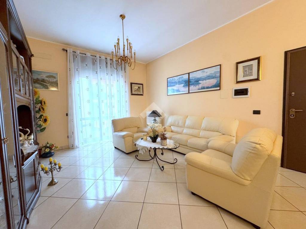 Appartamento a Cesate in Via piave, 3 - Foto 5