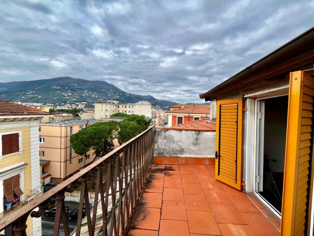 Appartamento a La spezia in Via Gramsci 154, 154 - Foto 2