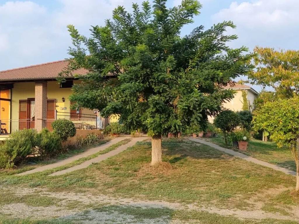 Villa a Cassolnovo - Foto 2