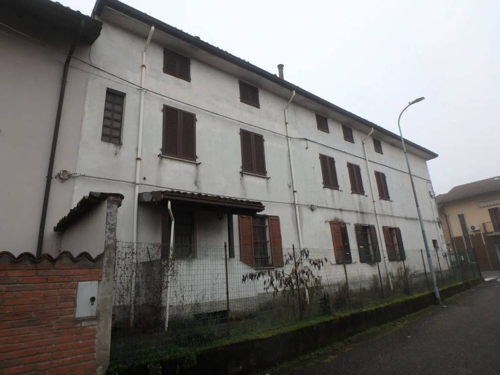 Villa a Gambolò in Corso Umberto I, 167 - Foto 2