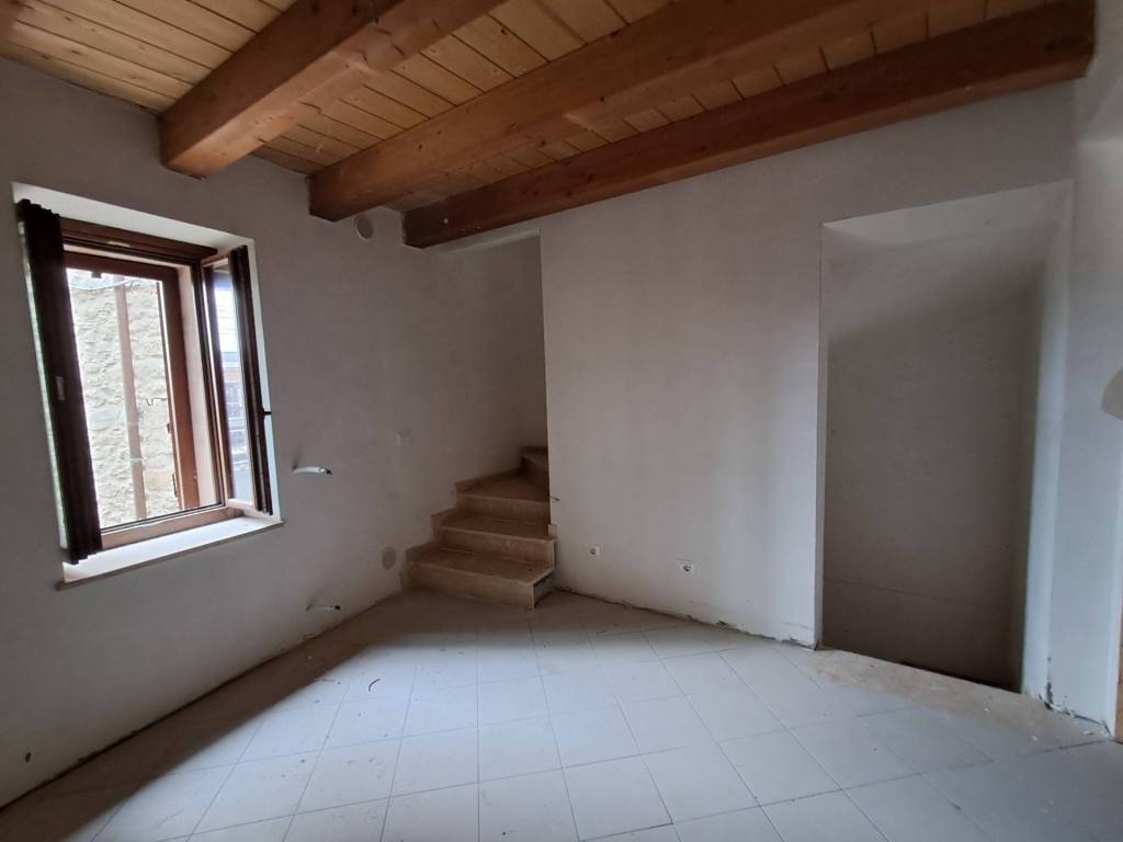 Casa indipendente a Rotella in via Annibal Caro, 5 - Foto 5