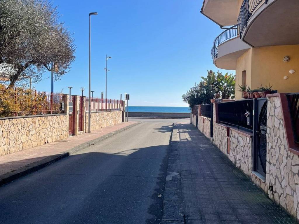 Appartamento a Santa teresa di riva in Via Guglielmo Marconi, 8 - Foto 2