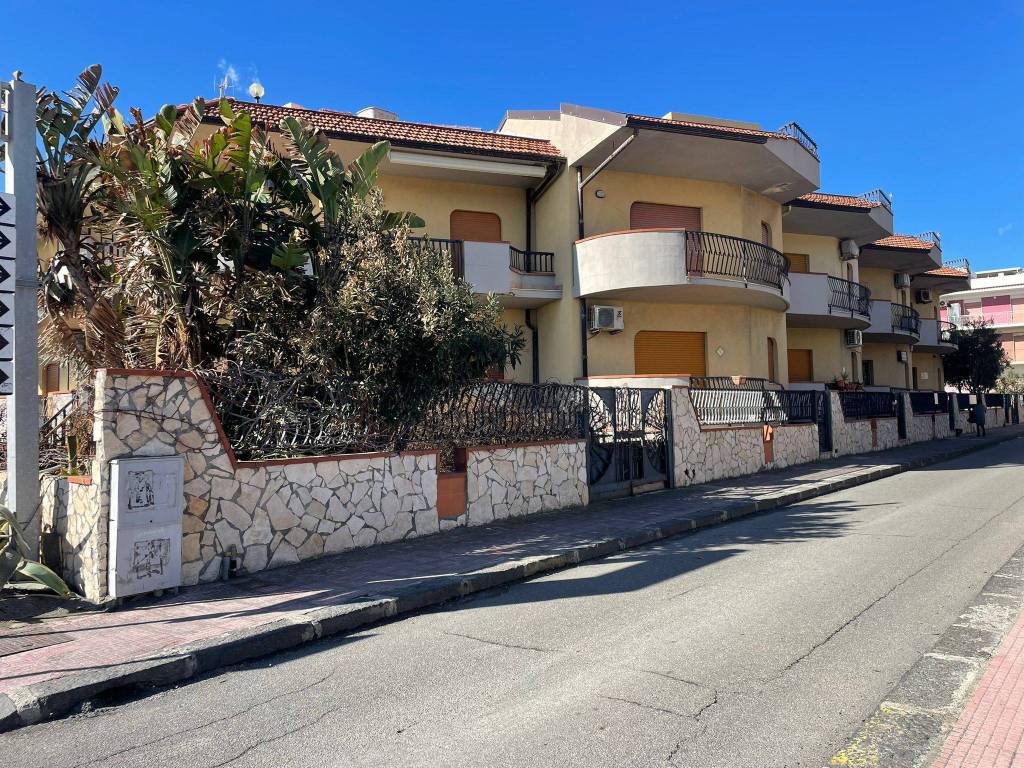 Appartamento a Santa teresa di riva in Via Guglielmo Marconi, 8 - Foto 3
