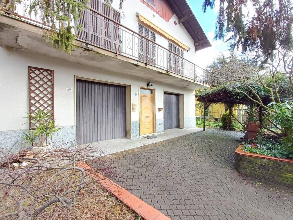 Villa a Ronco scrivia in Via Milite Ignoto, 66 - Foto 2