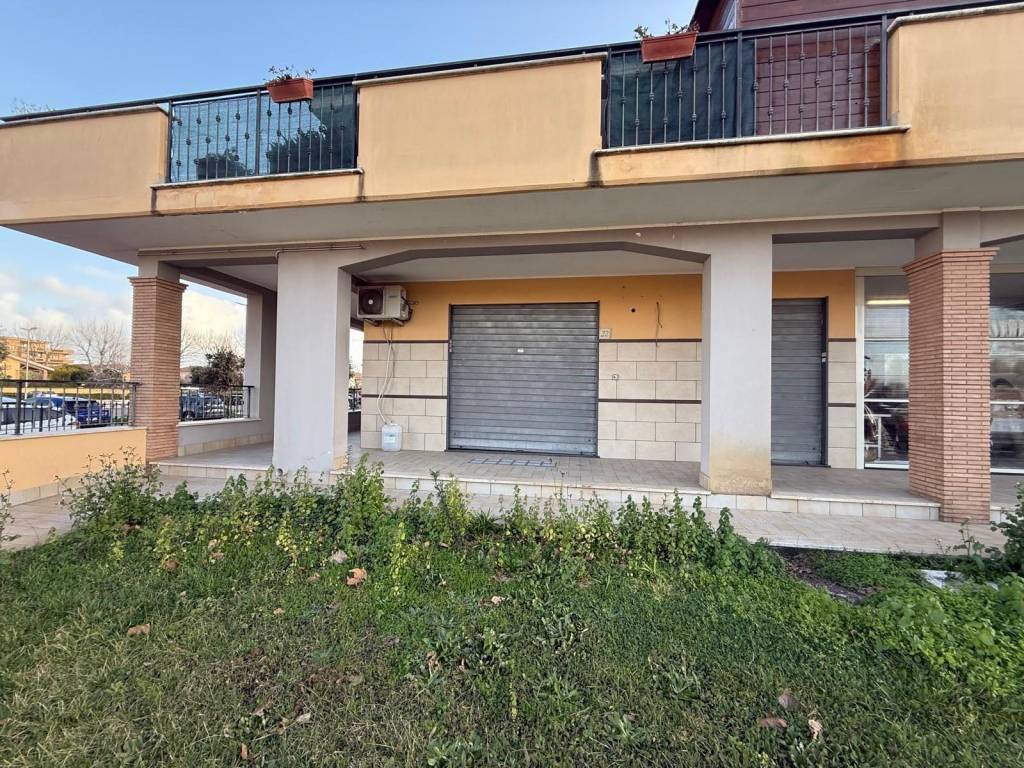 Immobile a Fiumicino in Via Francesco Rea - Foto 2