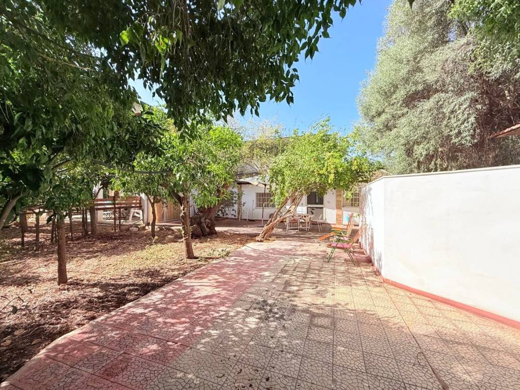 Villa a Siracusa in STRADA OGNINA, 1 - Foto 4