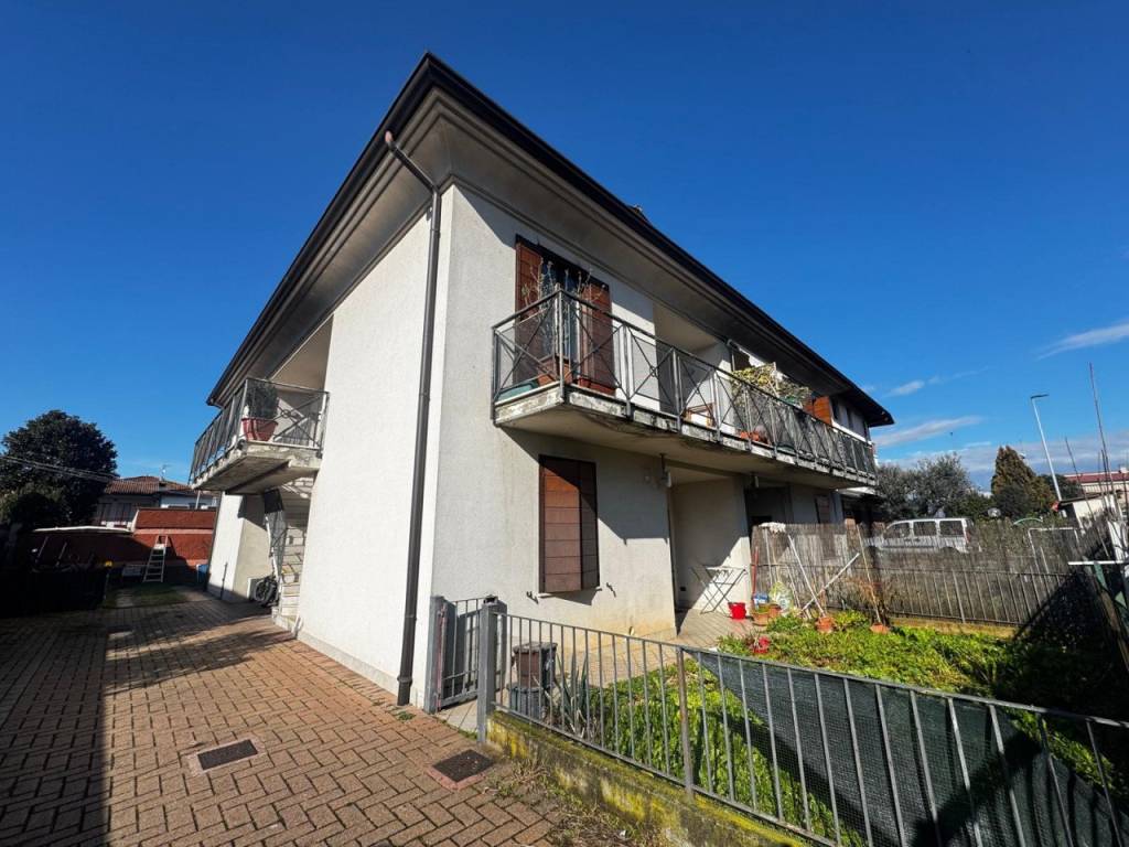 Appartamento a Castel mella in Via Michelangelo - Foto 2