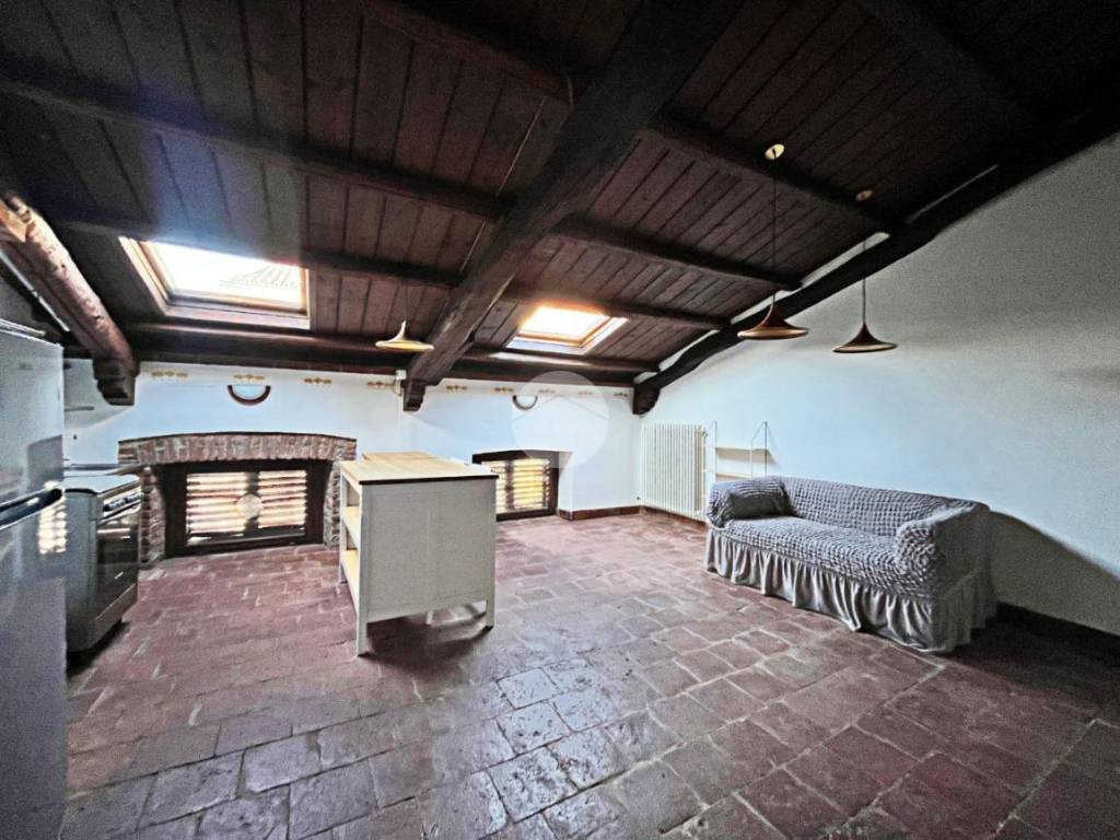 Appartamento a Ivrea in Via palestro, 30 - Foto 3