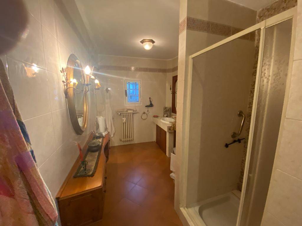 Villa a Bari in Strada Provinciale di Cassano - Foto 5