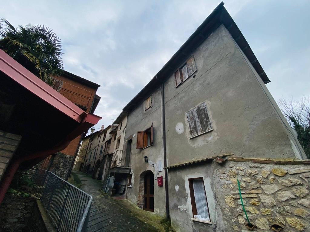 Appartamento a Torricella in sabina in Via Roma - Foto 3