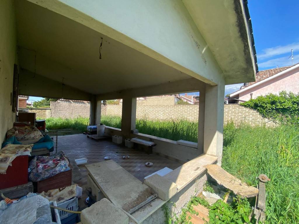 Villa a Ardea in Via Pratica di Mare - Foto 4