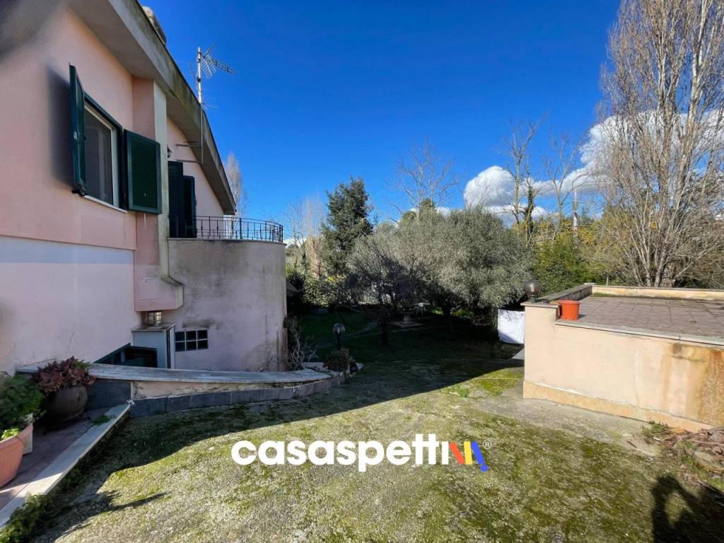 Villa a Anzio in Via Due Pini, 84 - Foto 4