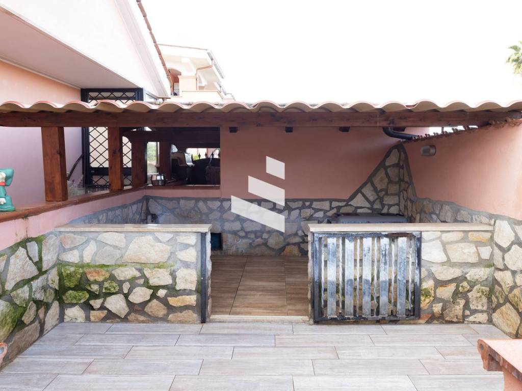 Villa a Pomezia in Via Mar di Bering - Foto 2