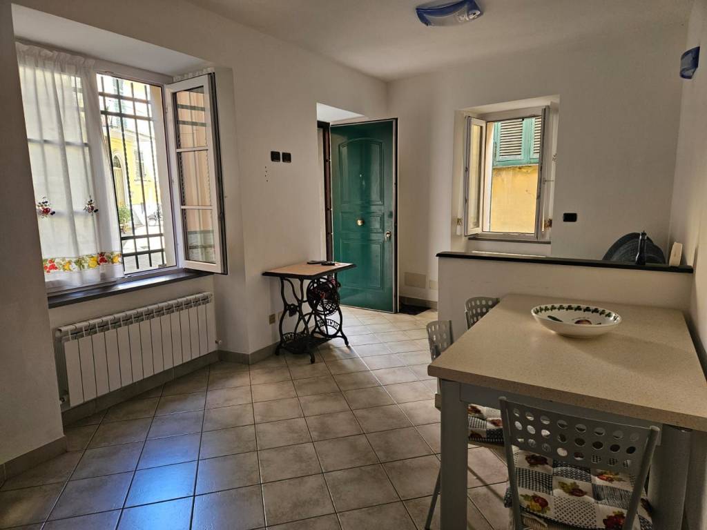 Appartamento a Borzonasca in Piazza Stefano Botto, 13 - Foto 5