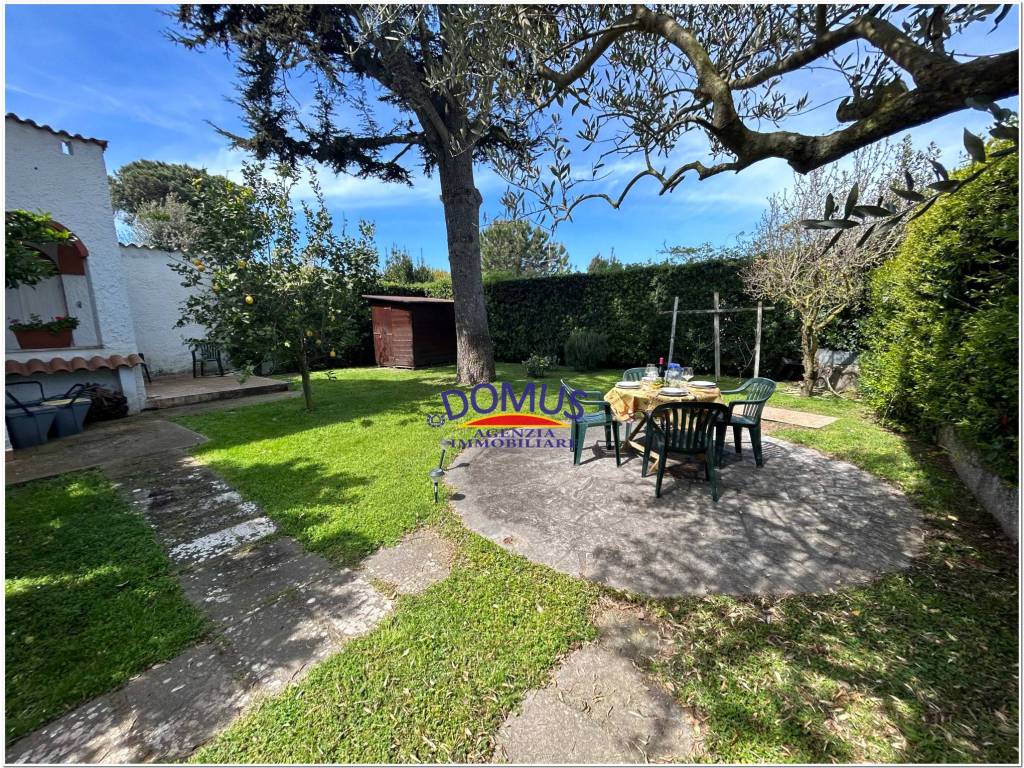 Villa a San felice circeo in Via Mediana Vecchia, 25 - Foto 2