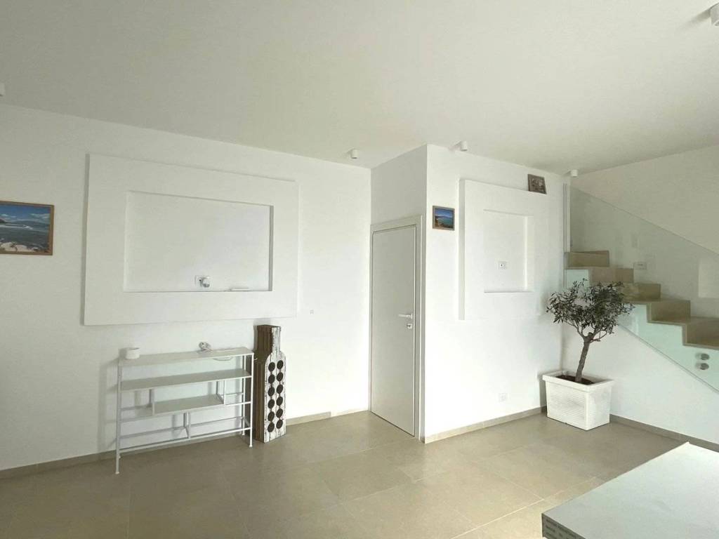 Casa indipendente a Balestrate in Via Vittorio Emanuele Orlando - Foto 5