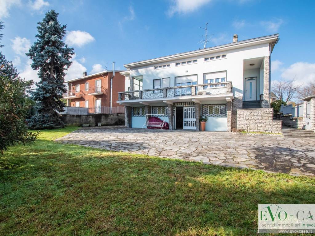 Villa a Lonate pozzolo in Via Adige, 6 - Foto 2