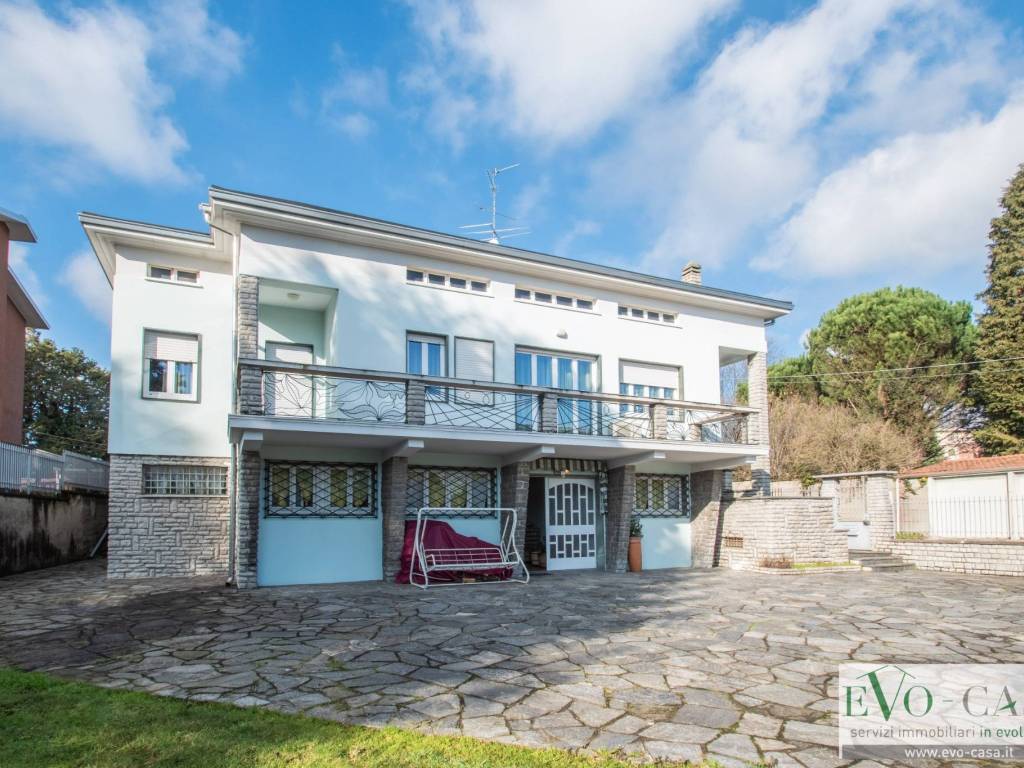 Villa a Lonate pozzolo in Via Adige, 6 - Foto 4