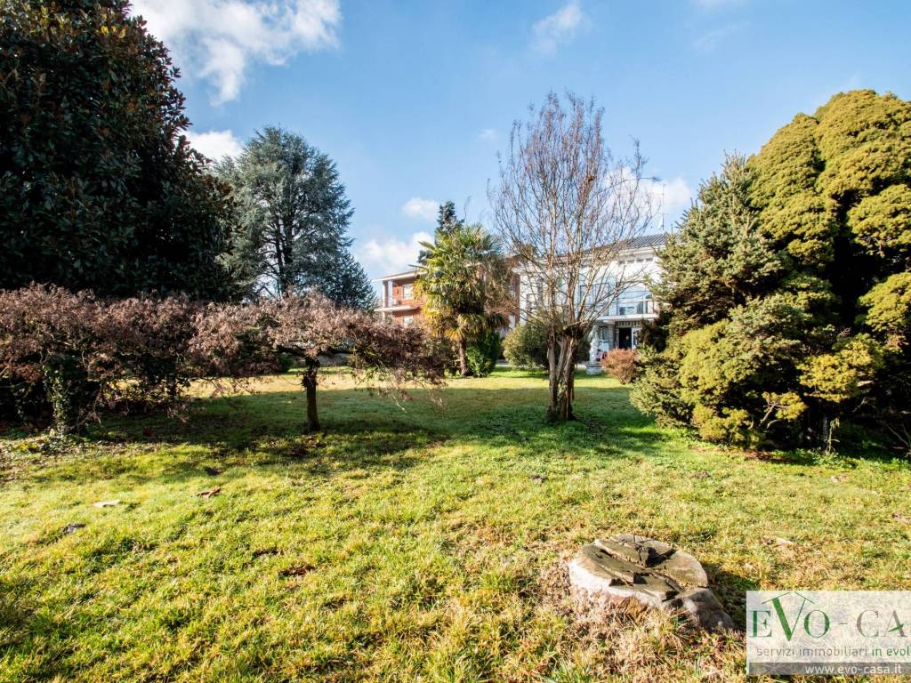 Villa a Lonate pozzolo in Via Adige, 6 - Foto 5