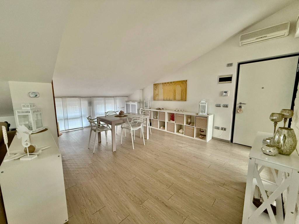 Appartamento a Buccinasco in Via Emilia - Foto 4