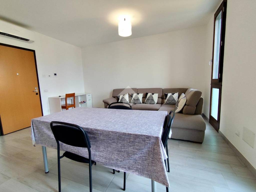 Appartamento a Novellara in Viale Montegrappa, 3 - Foto 5